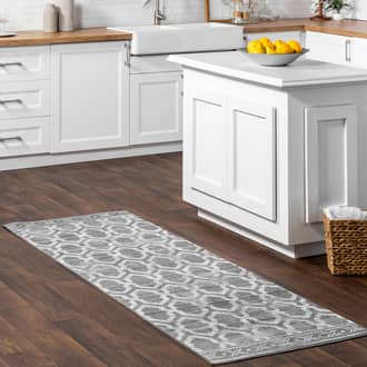 Gray Aquarian Megan Trellis Washable Indoor/Outdoor rug - Geometric Runner 2' 6in x 8'
