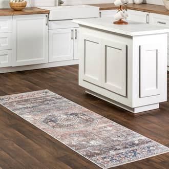 Rust Immerse Angeline Washable Stain-Repellent rug - Bohemian Runner 2' 6in x 8'