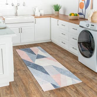 2' 6" x 8' Amy Washable Contemporary Rug secondary image