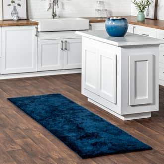 Washable Solid Shag Rug secondary image