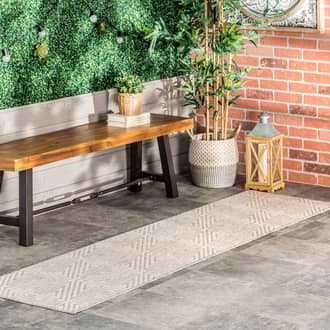 Gray Tucana Kite Trellis Indoor/Outdoor rug