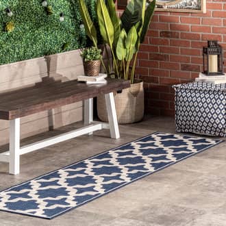 Navy Tucana Starry Trellis Indoor/Outdoor rug