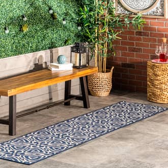 Snowflake Lattice Indoor/Outdoor Rug secondary image