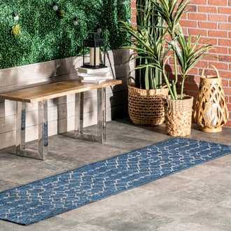 Blue Tucana Modern Trellis Indoor/Outdoor rug