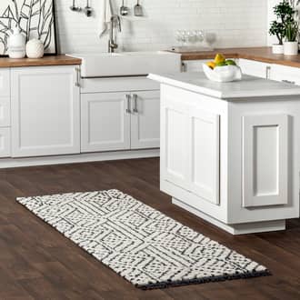 Beige Airydale Amelia Double Diamond rug