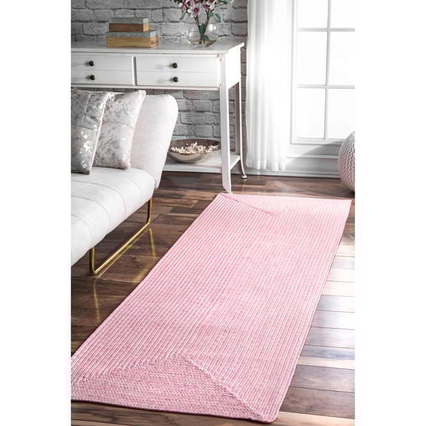 Jubilee Handmade Braided Indoor/Outdoor Pink Rug