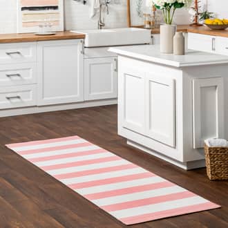 Pink Leilani Magnolia Striped Indoor/Outdoor rug
