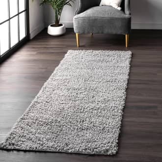 2' 8" x 8' Solid Shag Rug secondary image