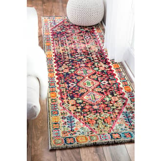 2' 6" x 8' Vibrant Meadow Rug secondary image