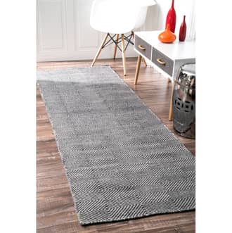 2' 6" x 8' Paddle Rug secondary image