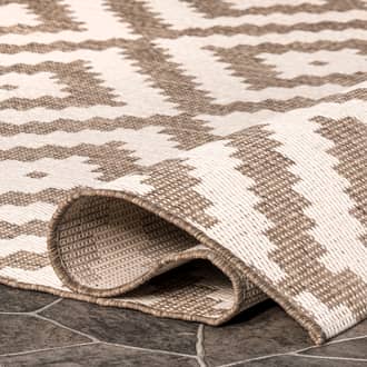Beige Aperto Indoor/Outdoor Diamond Trellis rug