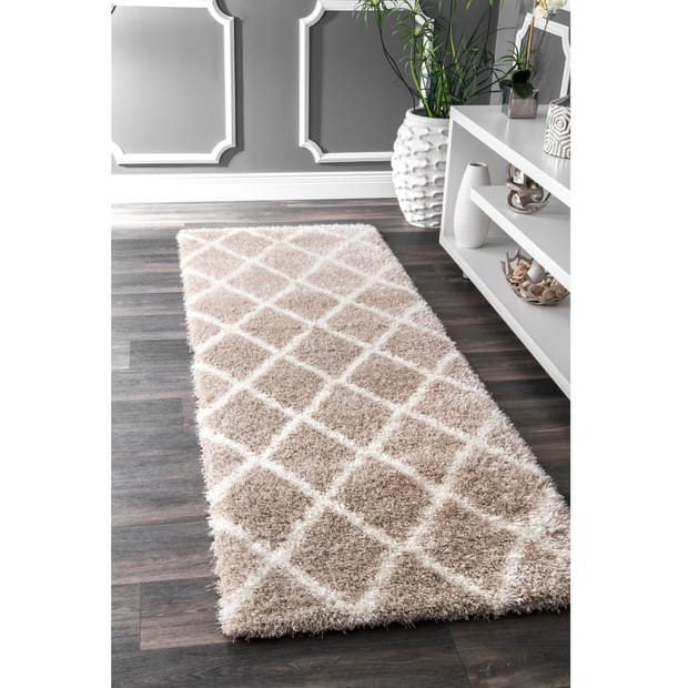 Moroccan Diamond Shag Beige Rug
