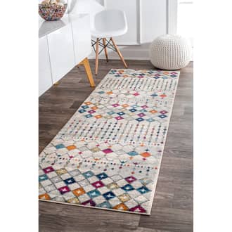 2' 6" x 10' Moroccan Trellis Rug secondary image