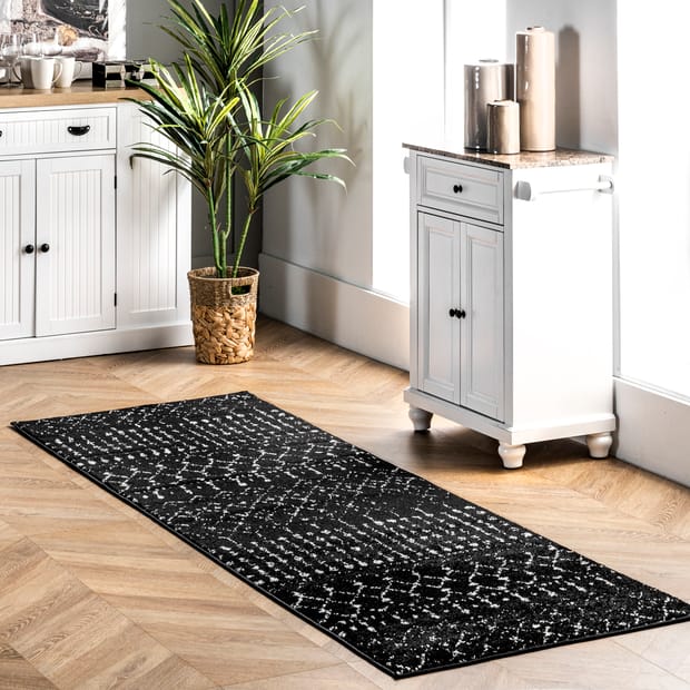 Bosphorus Moroccan Trellis Black And White Rug