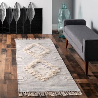 2' 8" x 10' Shaggy Moroccan Lattice Fringe Rug secondary image