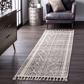 Ivory Opell Striped Tasseled rug - Solid & Striped Runner 2' 6in x 8'