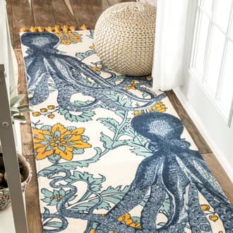 2' 8" x 8' Flatweave Cotton Giant Octopus Rug secondary image
