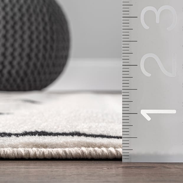 Koko Diamond Pinstripes Gray Rug