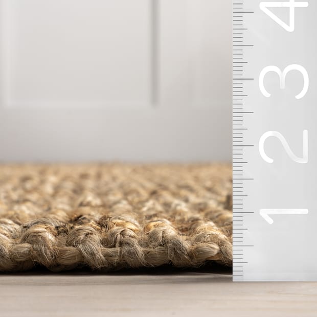 Responsibly Handcrafted Chunky Jute Tasseled Natural Rug