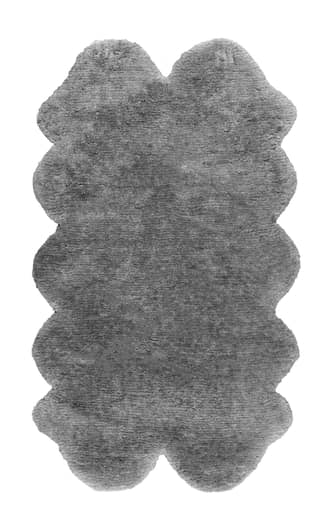 Grey Quarto Pelt Rug swatch