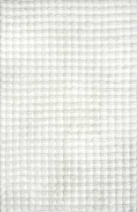 White 5' x 8' Ivana Washable Soft Faux Rabbit Rug swatch