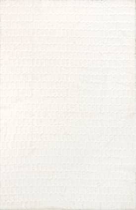 White 2' 6" x 8' Milazia Washable Honeycomb Faux Rabbit Rug swatch