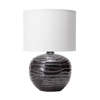 21-inch Iron Rippled Pot Table Lamp primary image